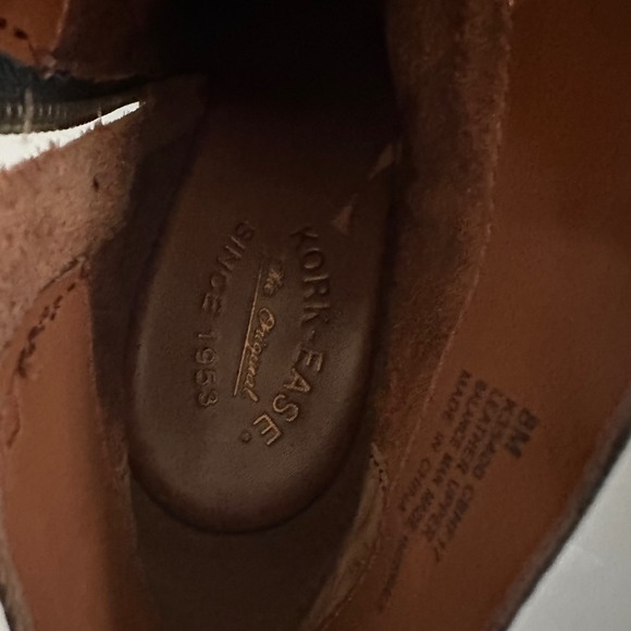 Kork Ease Black Leather Wedge Ankle Boots Side Zip Women's Size 8M - Picture 5 of 8